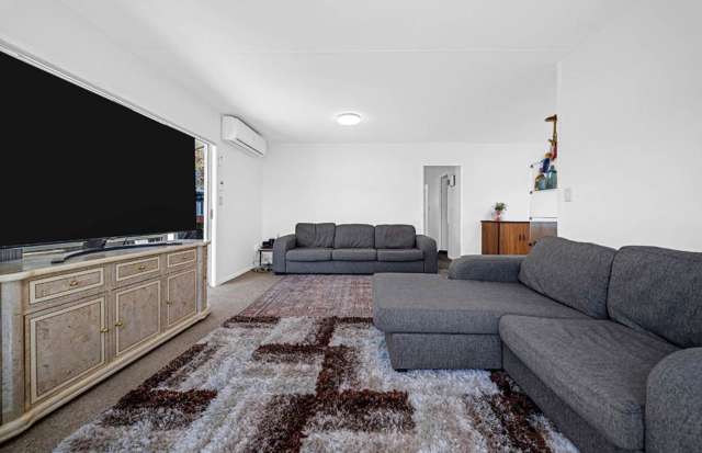 2/7 Barneys Farm Road Clendon Park_2