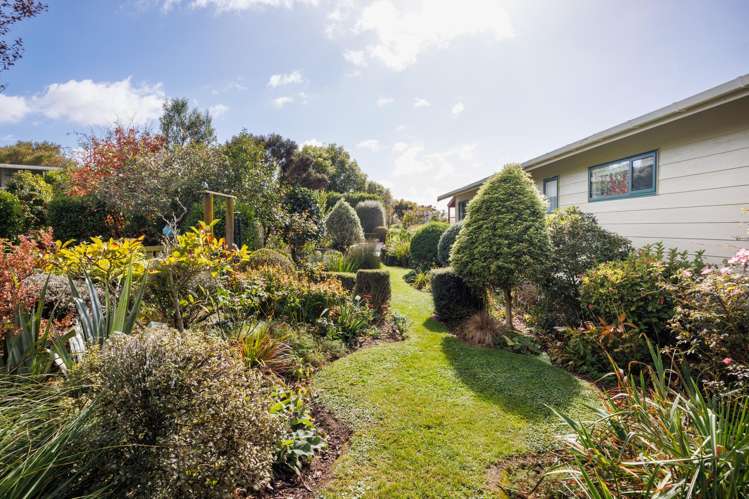 1233 Makino Road Halcombe_26