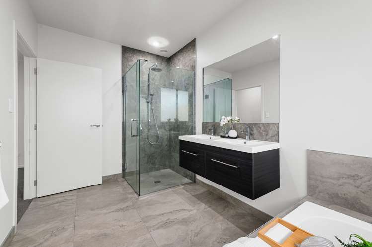 60 Whare Marama Drive Leamington_29