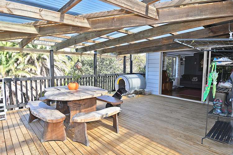 57 Hauraki Road Leigh_21