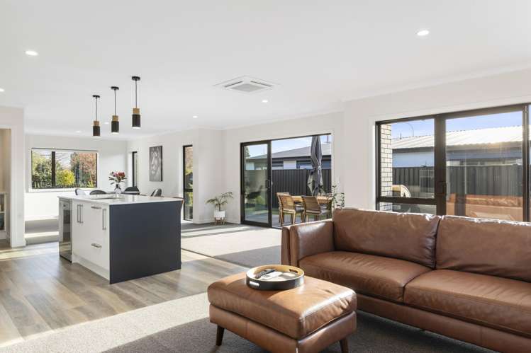 27 Cemetery Road East Taieri_13