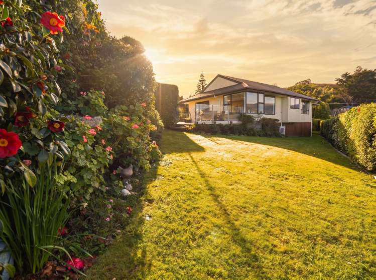 32 Okains Bay Road Robinsons Bay_2