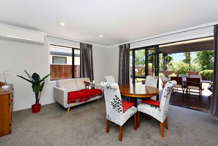 23 Oakdale Grove Richmond_6