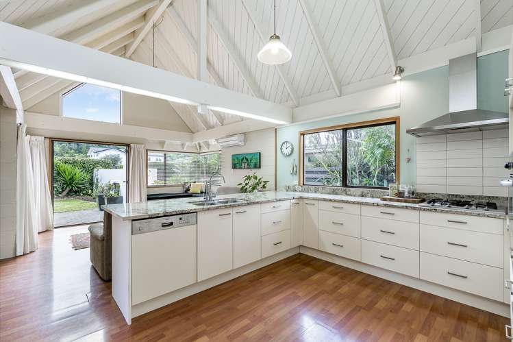 62 Mckenzie Avenue Arkles Bay_9