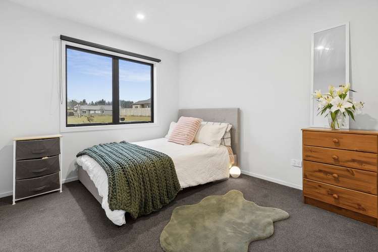 2 Armidale Crescent Wanaka_11