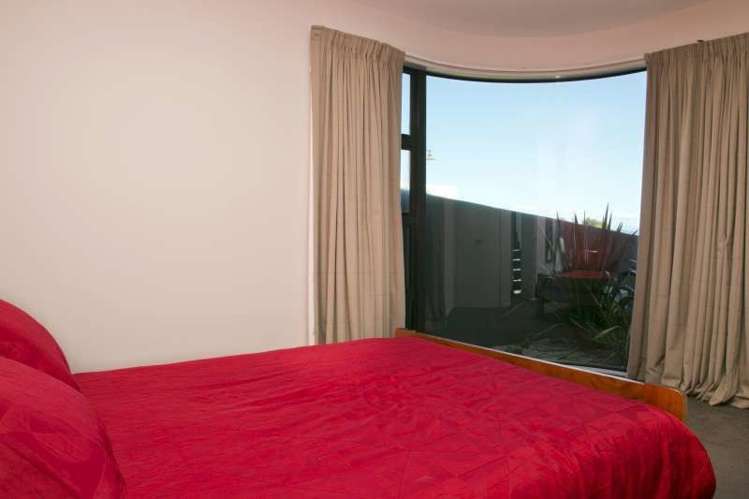 39 Magnolia Rise Waipahihi_11