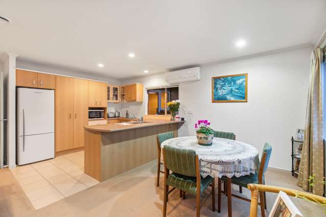 29/1 Piriti Drive Te Atatu Peninsula_4