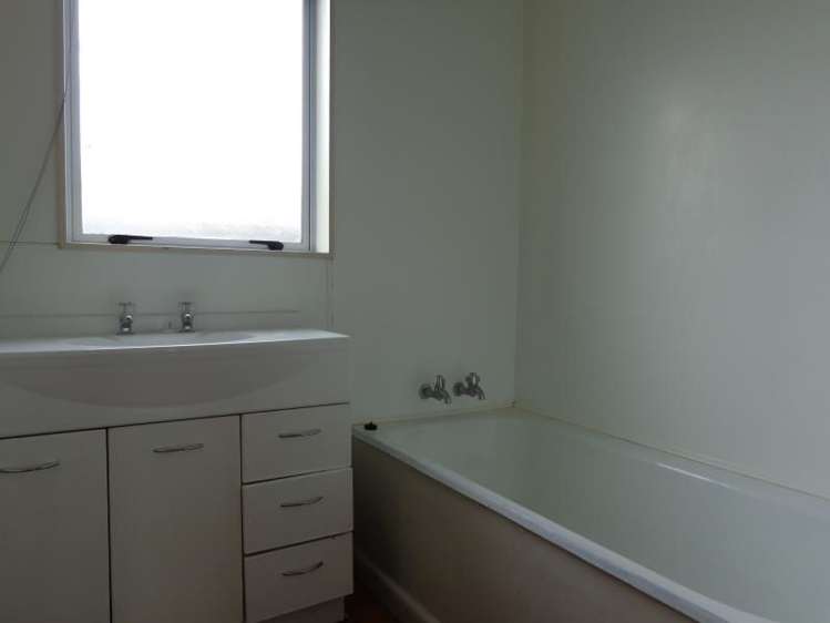 43 Buckleys Road Linwood_3