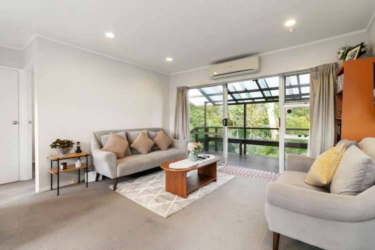2/61a Boyce Avenue Mount Roskill_3