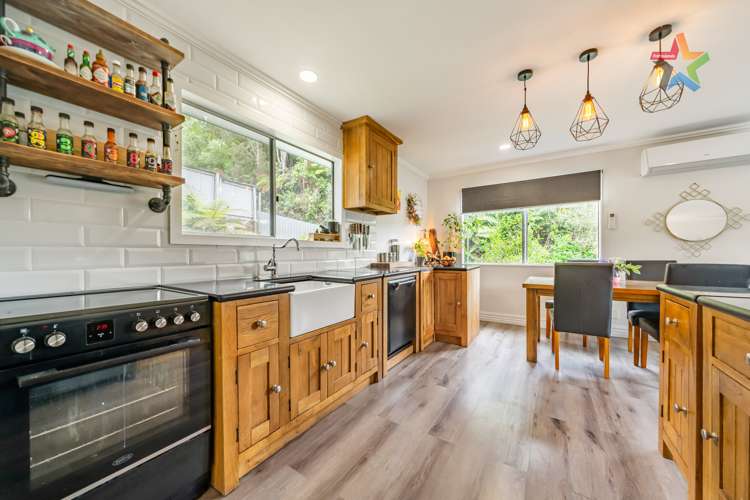 23 Rintoul Grove Stokes Valley_5