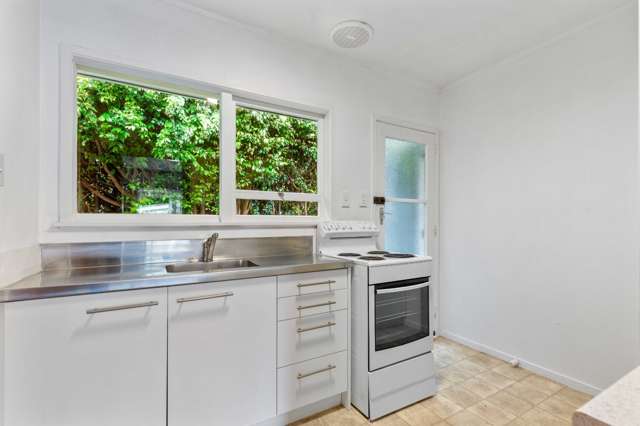 3/4 Cambourne Road Sandringham_4