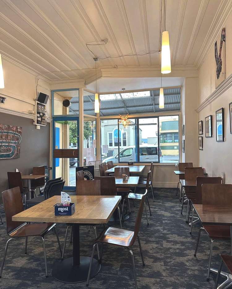 214 & 216 Palmertson Street Westport_2