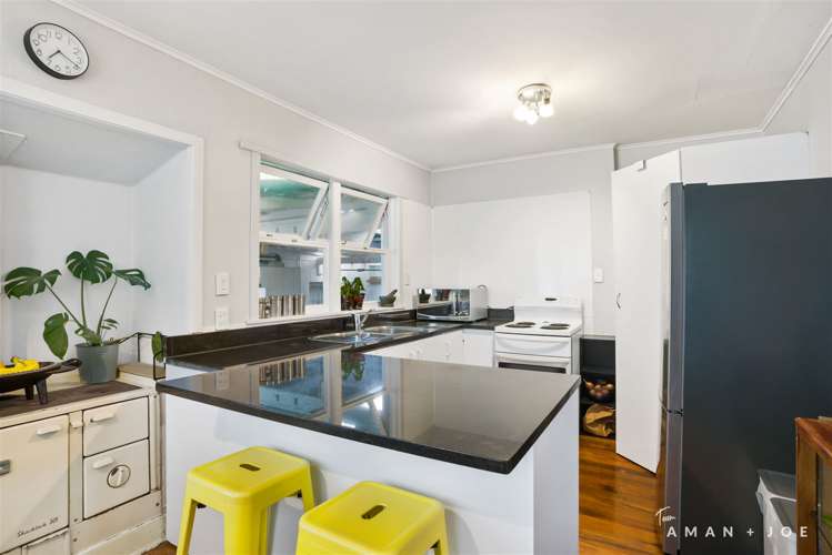 9 Enderby Drive Te Atatu Peninsula_10