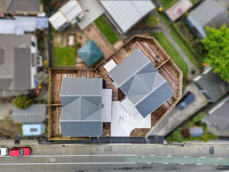 Units 1- 4/89 Jerrold Street North Addington_35