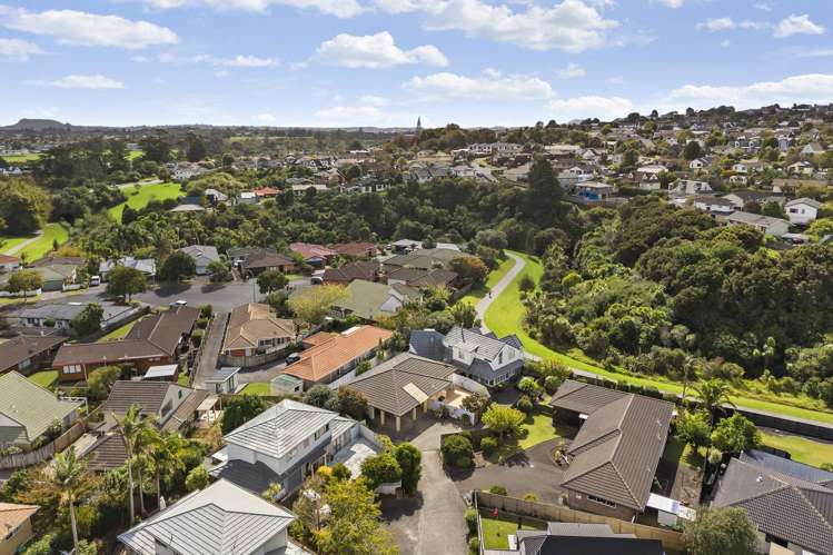 1/20 Solana Court Botany Downs_27