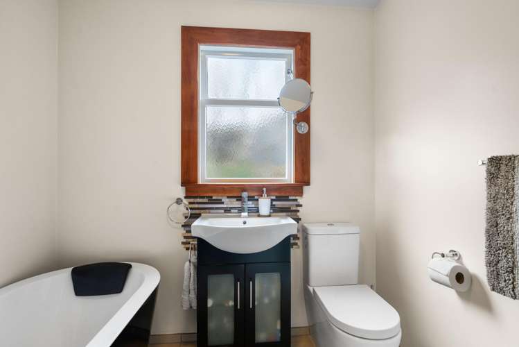 11 Haywards Lane Duvauchelle_13