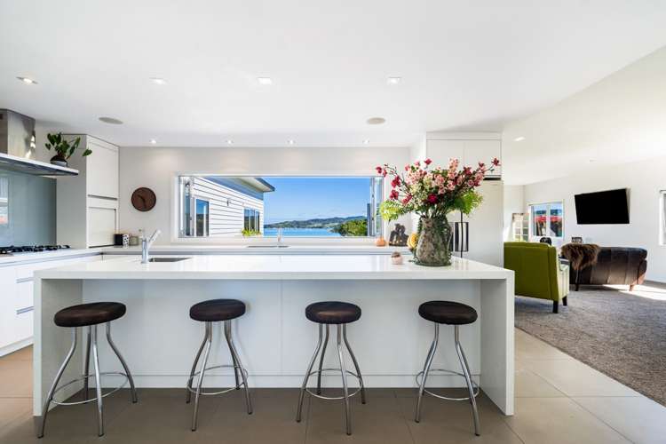 26 Muritai Road Parua Bay_3