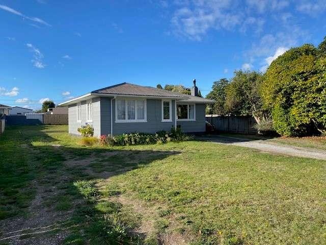 1/6 Laughton Street Taupo Central_1