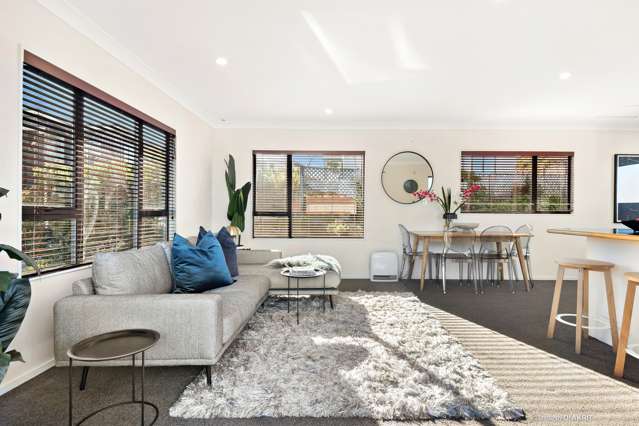 8a Birkhall Grove Strathmore Park_3