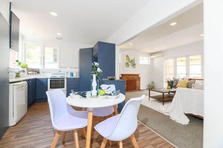 130 Atkinson Road Titirangi_11