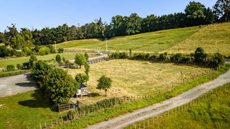 28 Pourerere Road Waipawa_24