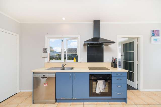 55 McGregor Street Milson_4
