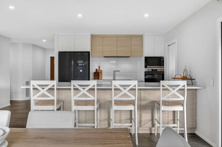 77 Miro Street_1