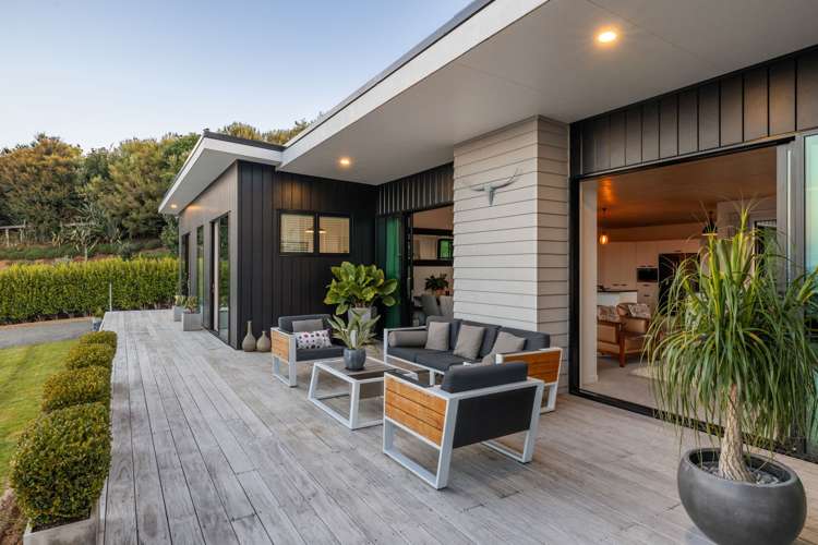 6 Tiwarawara Lane Pirongia_19