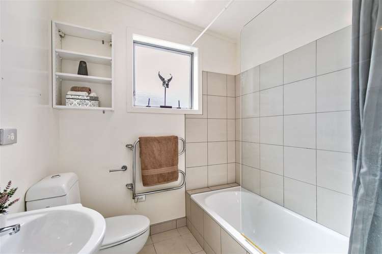 18/3 Wagener Place Mount Albert_11