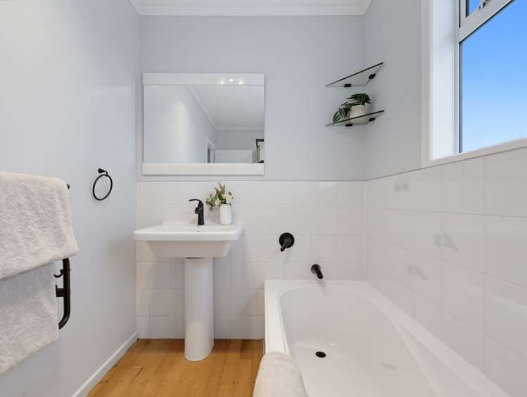 249 Queen Street Pukekohe_14