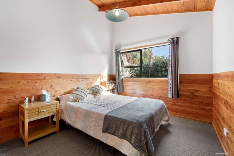 73 Sharon Road Waitoki_13