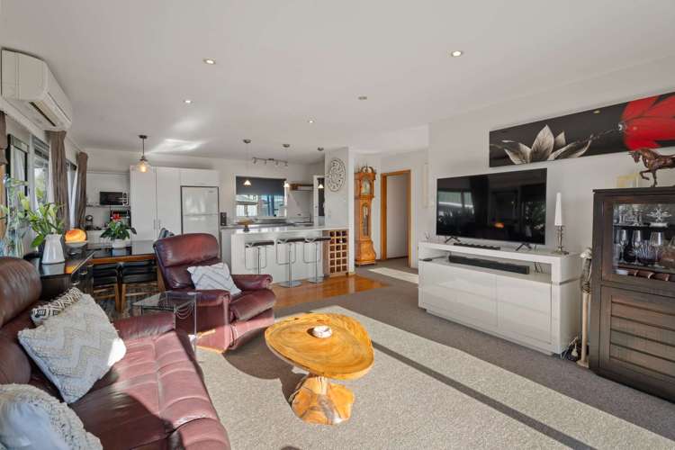 305 Lake Terrace Road Shirley_5