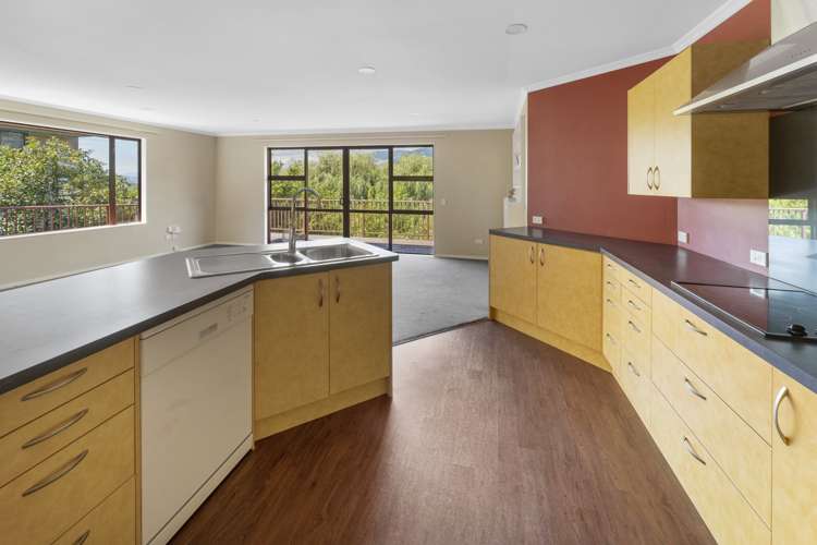 58 Washbourn Drive Richmond_7