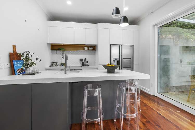 55 Mckinley Crescent Brooklyn_5