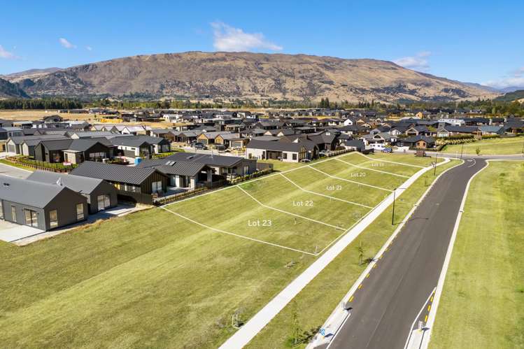 Pembroke Terrace, Avalon Station Drive Wanaka_6