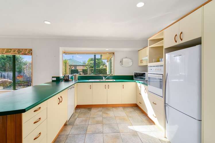 14 Stanley Drive Lynmore_2