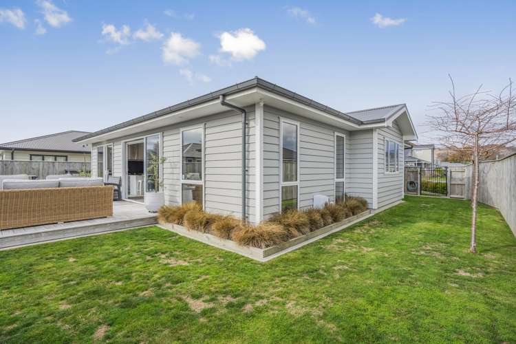 12 Poulson Grove Trentham_11