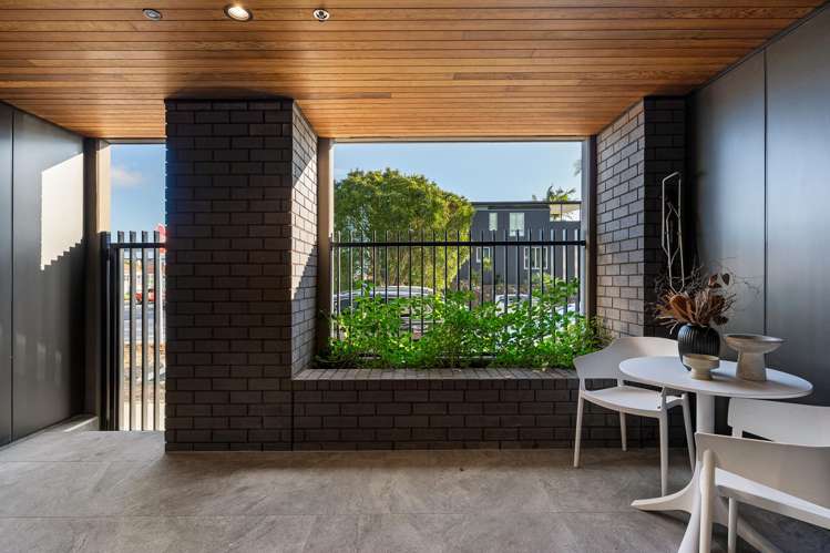 G02/393 Great North Road Grey Lynn_11