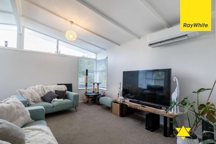 190 Golf Road Titirangi_1