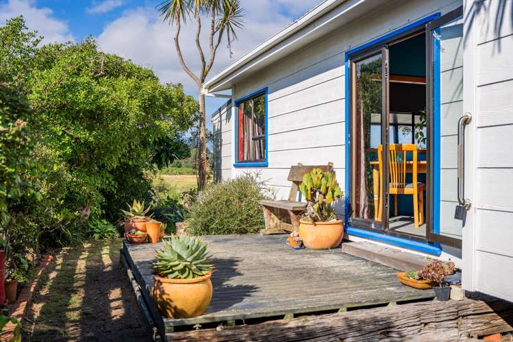4 Moana Street Otaki Beach_20