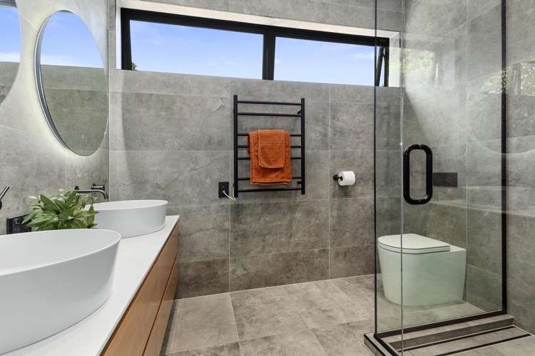 13b Renoir Avenue Belmont_15