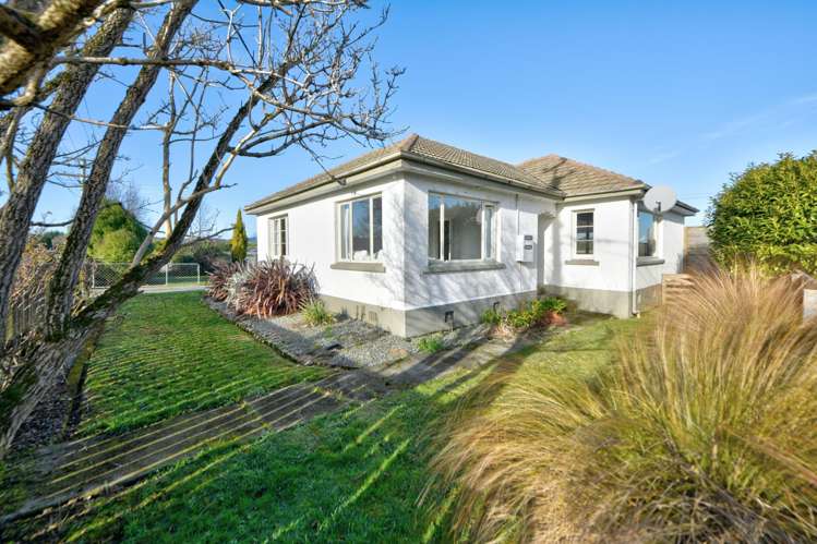 166 Charlton Road Gore Surrounds_12