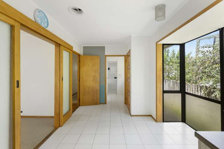 7 Nielsen Place Massey_6