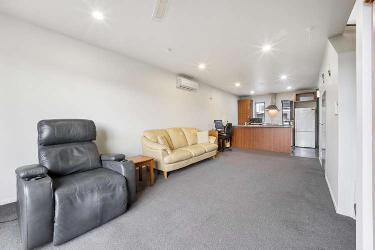 67/42 Holly Street Avondale_8