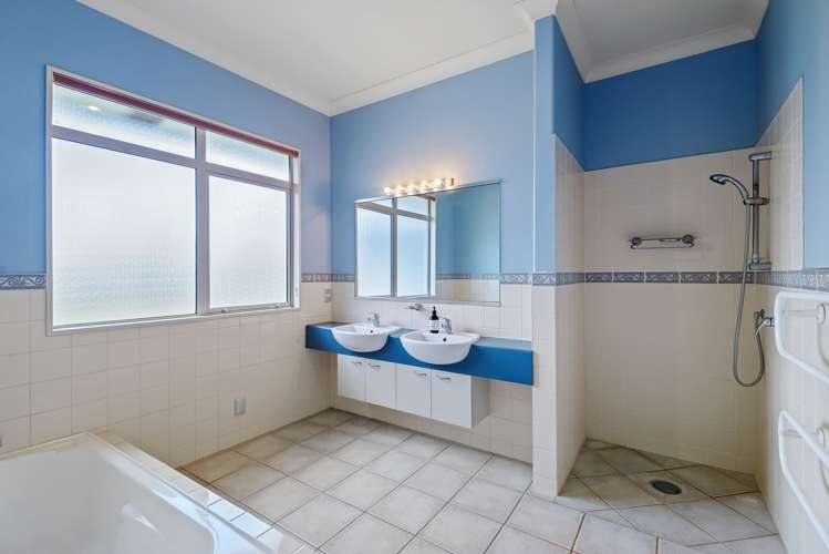 46 Stott Drive Darfield_24