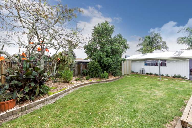 127 West Street Pukekohe_7