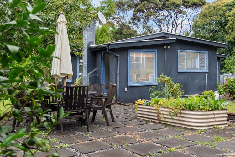 69 Warner Park Avenue Laingholm_9