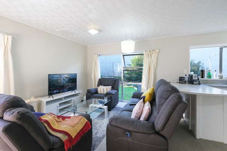 3/29 Garelja Road Henderson_2