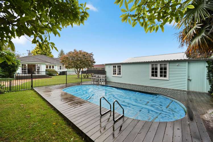 34 Campbell Street Leamington_13