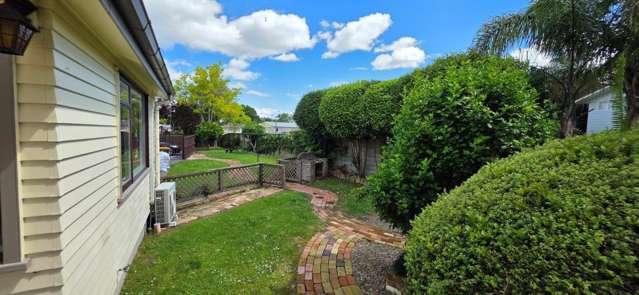 12 Lydiard Place 1053_4